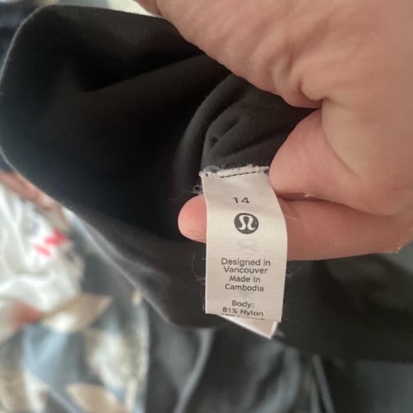 Lululemon tights - Picture 2 of 2